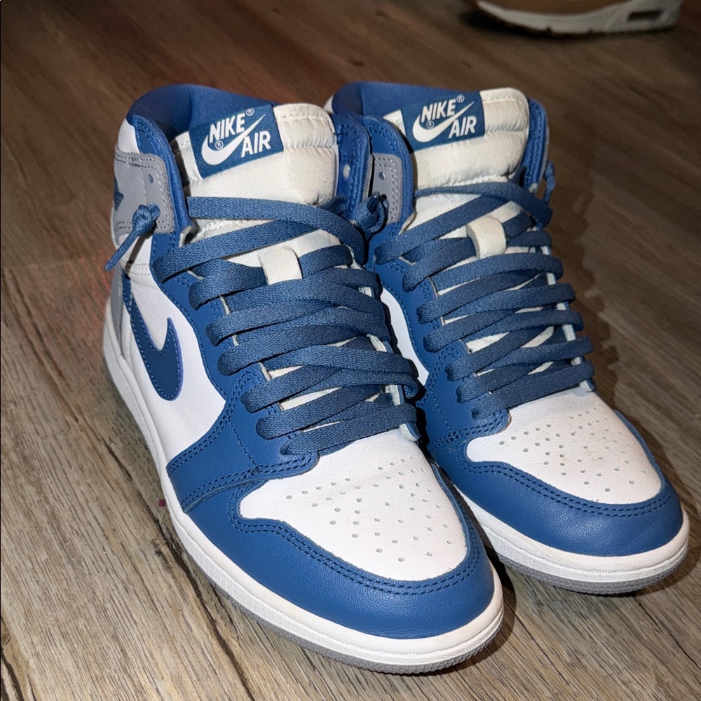 Blue/Grey Jordan 1s